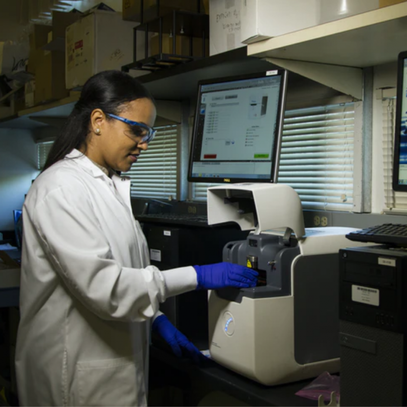 Female scientist in a research lab.